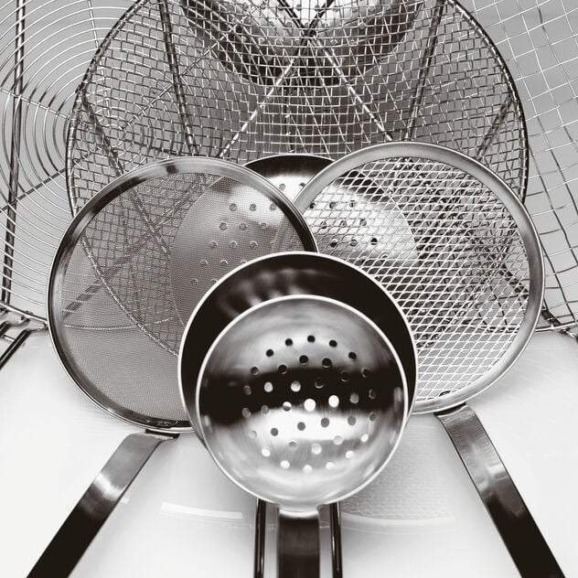 Schaumlöffel fein 16 cm