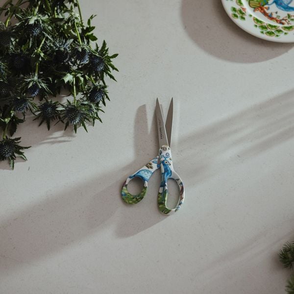 Fiskars X Iittala Satumetsä Universalschere 21 cm, Grün