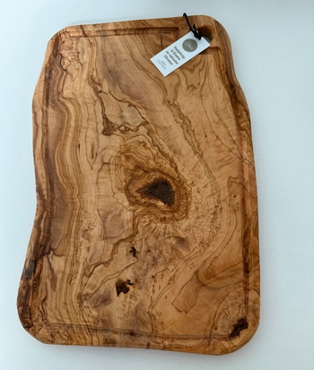 Servier - und Schneidbrett mit Saftrille